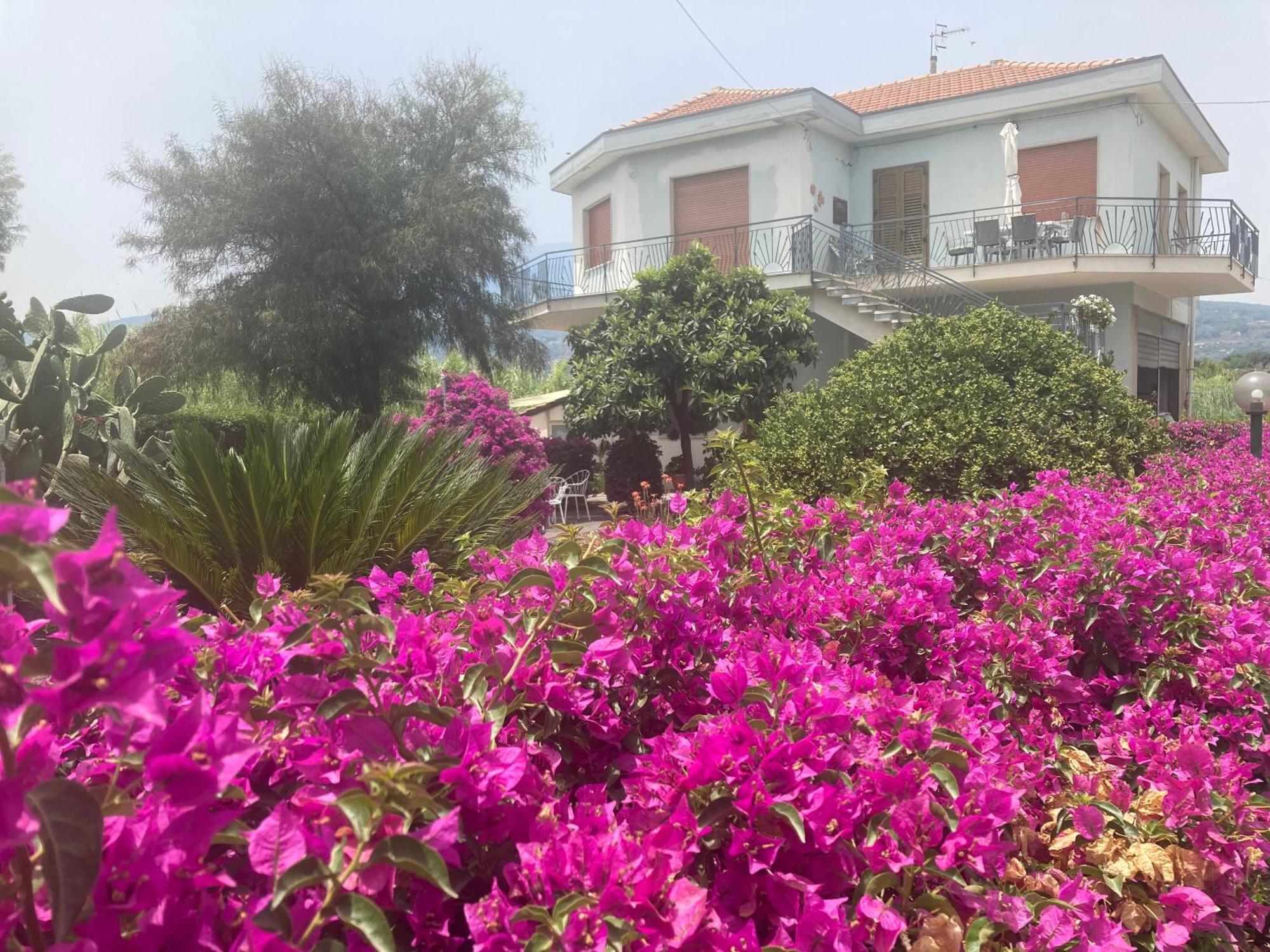 Villa Con Piscina Esclusiva Vista Etna Mascali Kültér fotó